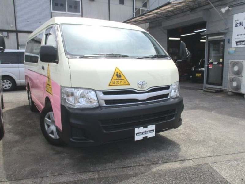 2012 TOYOTA HIACE TRH214W