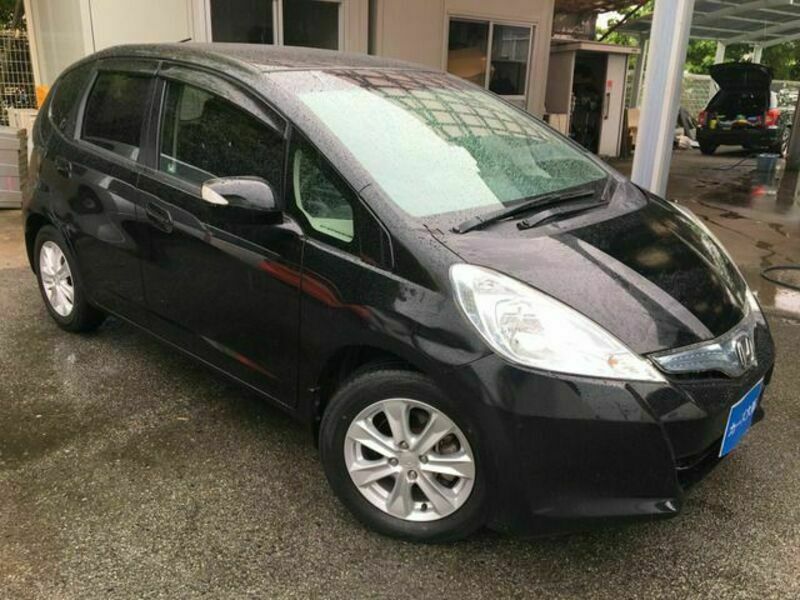 2011 HONDA FIT HYBRID GP1