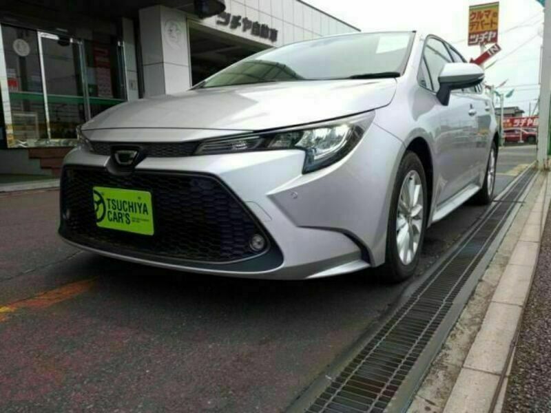 2020 TOYOTA COROLLA TOURING ZRE212W