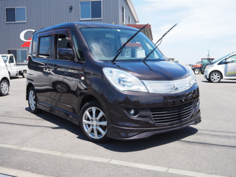 2013 MITSUBISHI DELICA D2 MB15S