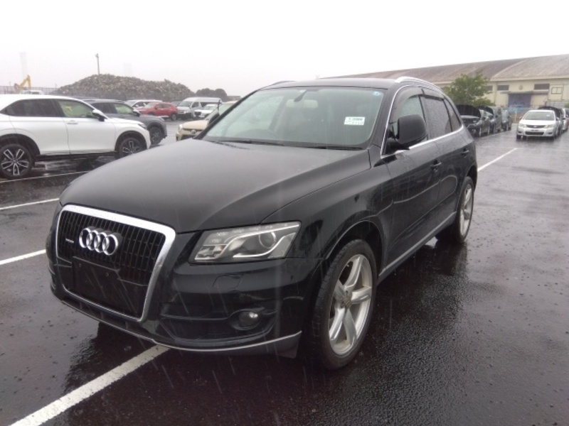 2009 AUDI Q5 ABA-8RCALF4Grade!????SunRoof??Model=ABA-8RCALF??Grade????3.2 FSI QUATRO??Genuine AW??Keyless??Navigation System