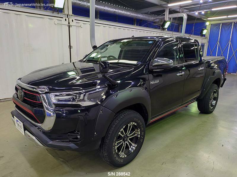 2020 TOYOTA HILUX GUN125