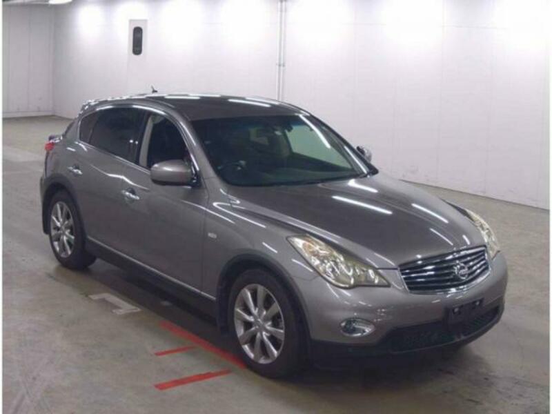 2009 NISSAN SKYLINE CROSSOVER DBA-J50