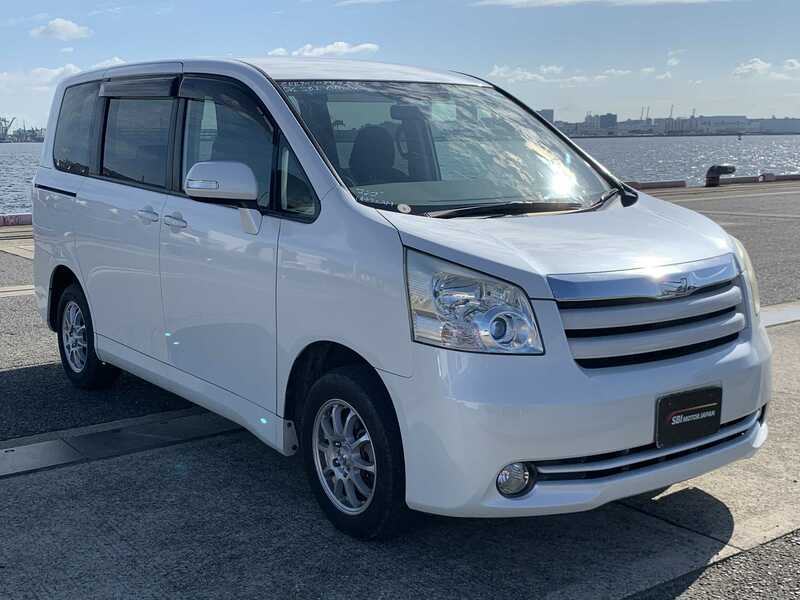 2009 TOYOTA NOAH DBA-ZRR70G