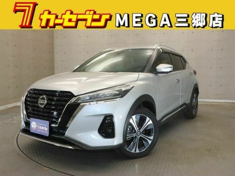 2021 NISSAN KIX P15