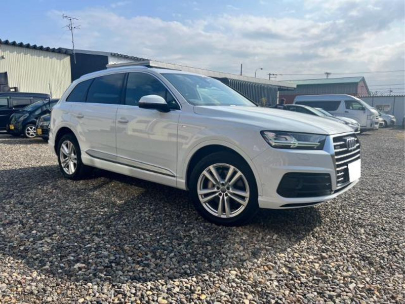 2017 AUDI Q7 4MCYRA