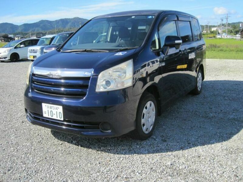 2009 TOYOTA NOAH ZRR70G?J?C