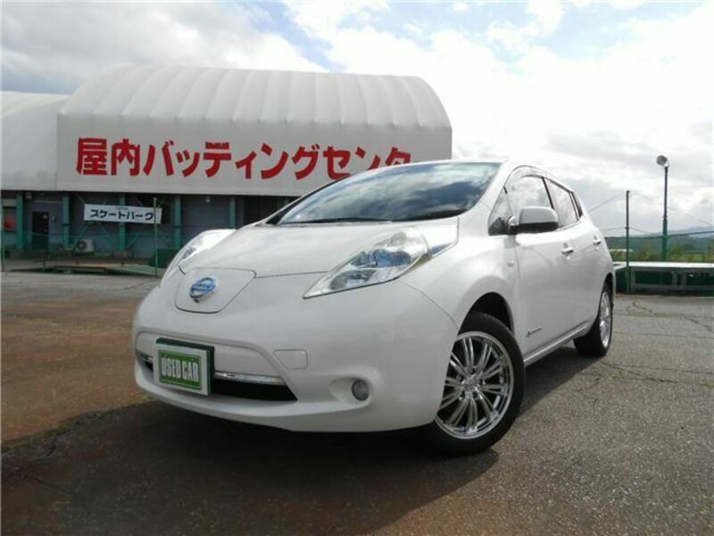 2014 NISSAN LEAF AZE0