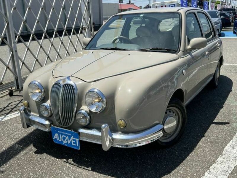 2000 MITSUOKA VIEWT K11