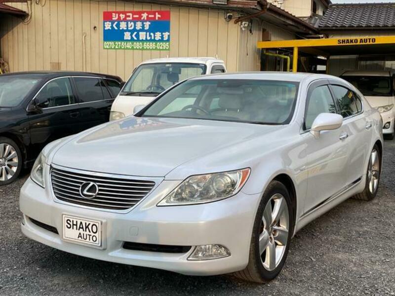 2007 LEXUS LS USF40