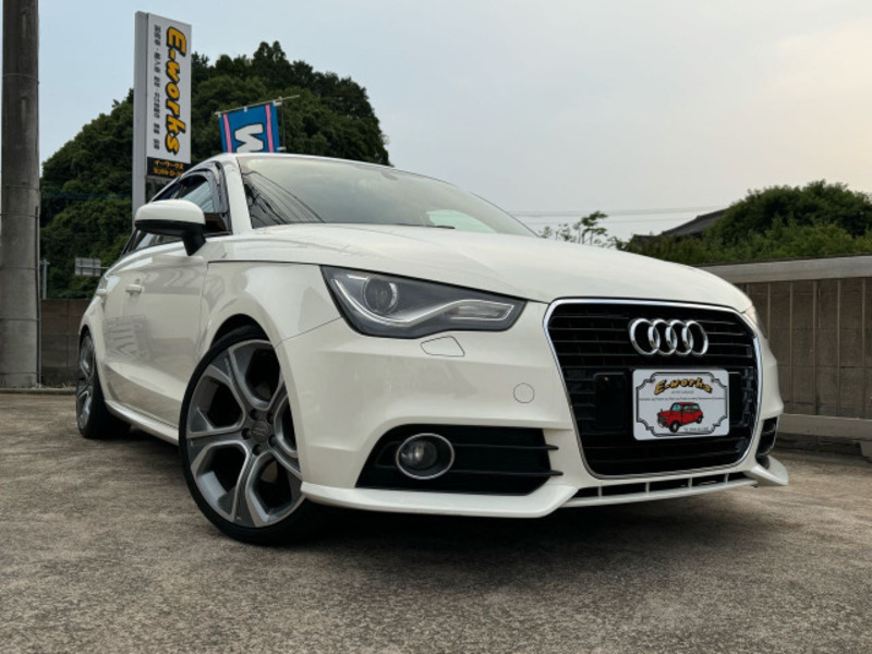 2013 AUDI A1 8XCAX