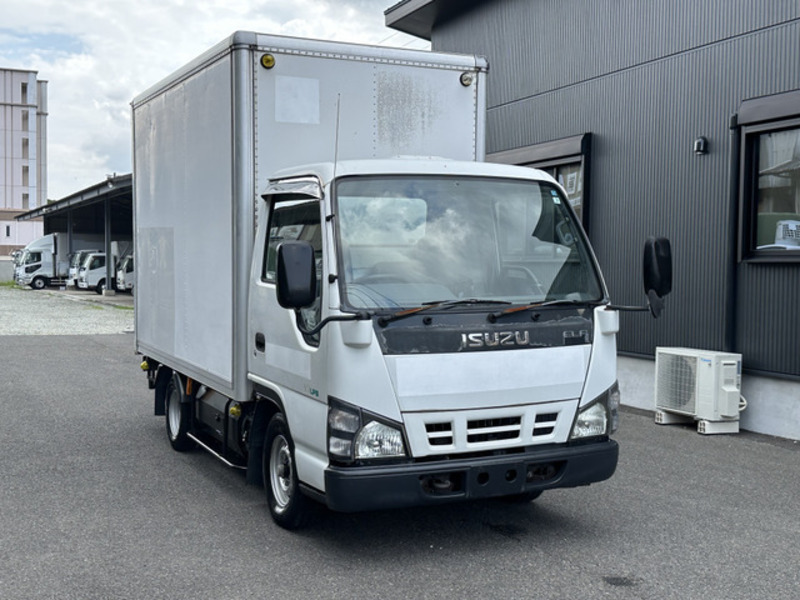 2005 ISUZU ELF NHR69N