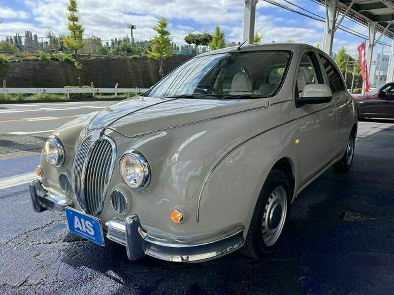 2017 MITSUOKA VIEWT K13