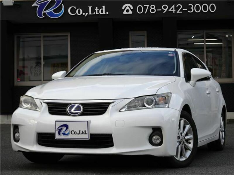 2011 LEXUS CT ZWA10