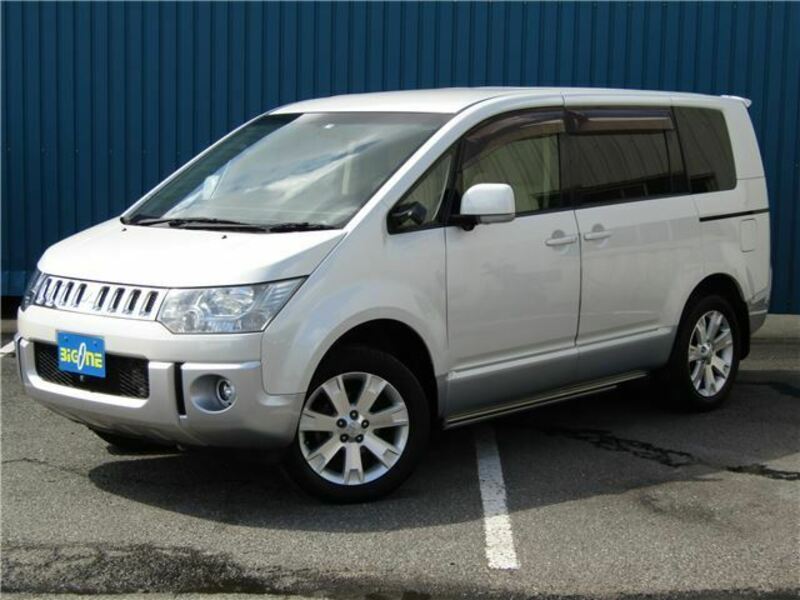 2013 MITSUBISHI DELICA CV1W