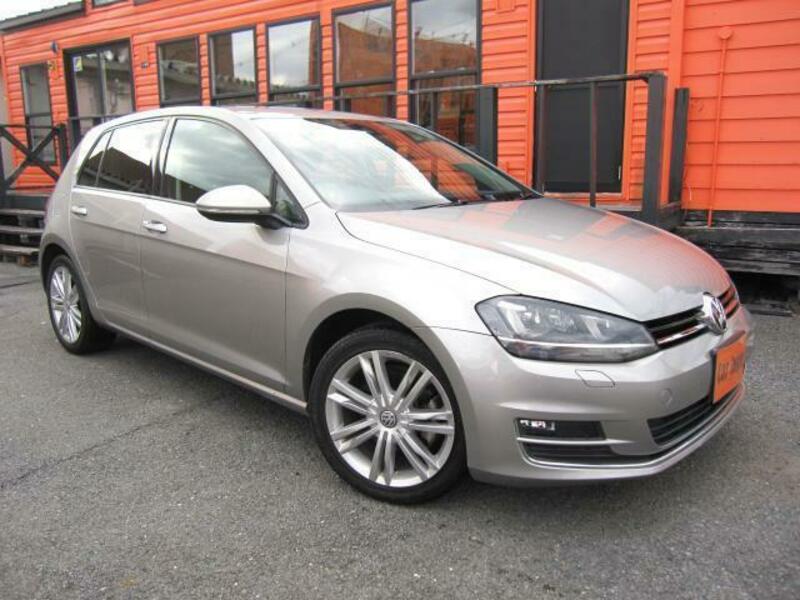 2013 VOLKSWAGEN GOLF DBA-AUCPT