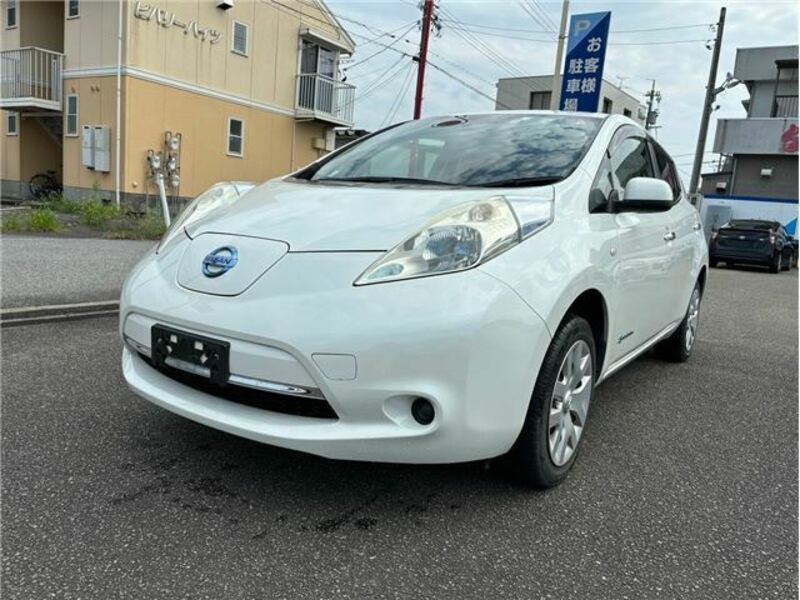 2015 NISSAN LEAF AZE0