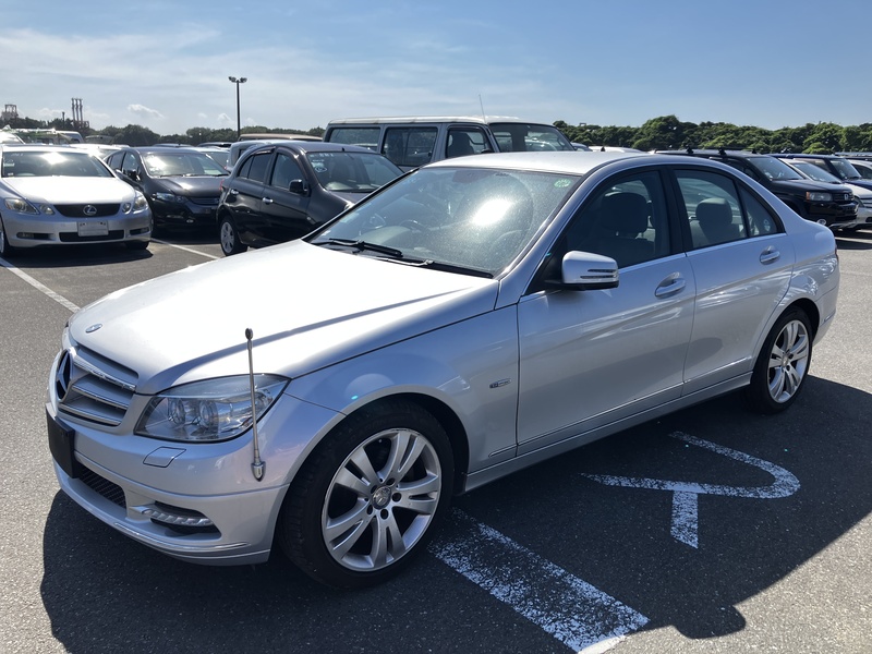 2011 MERCEDES-BENZ C-CLASS DBA-204048AuctionGrade??4!??Grade??C200 Avantgar??AW??PS??PW??AAC??ABS??AB??Keyless??BackMonitorPowerSeats??LeatherSeats