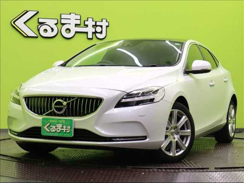 2020 VOLVO V40 DBA-MB4154T