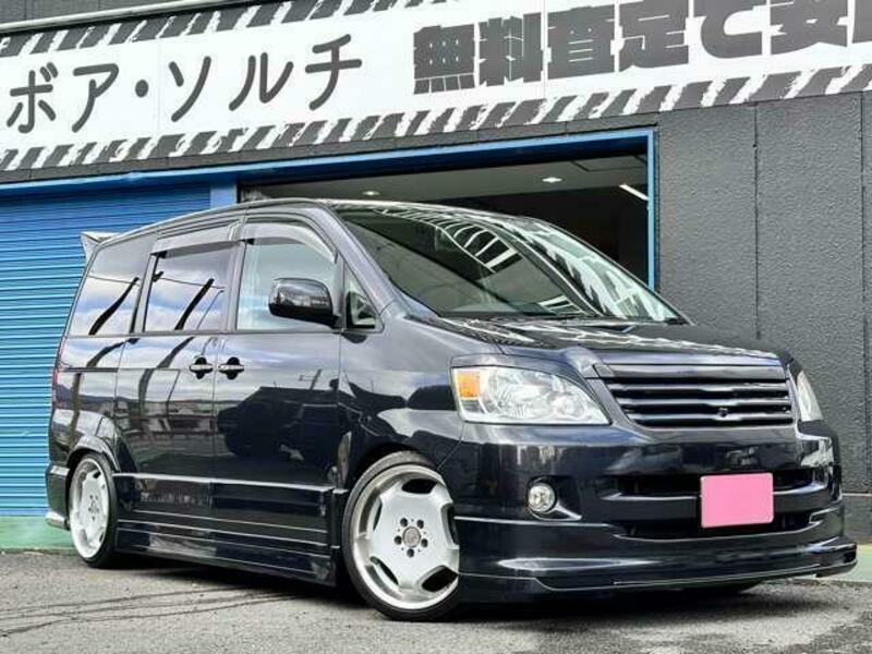 2003 TOYOTA NOAH TA-AZR60G