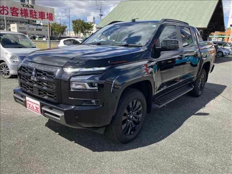 2024 MITSUBISHI TRITON LC2T