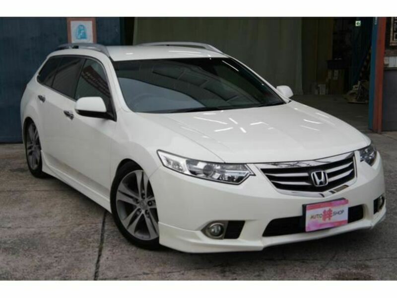 2011 HONDA ACCORD TOURER CW2