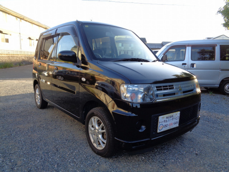 2010 MITSUBISHI TOPPO H82A