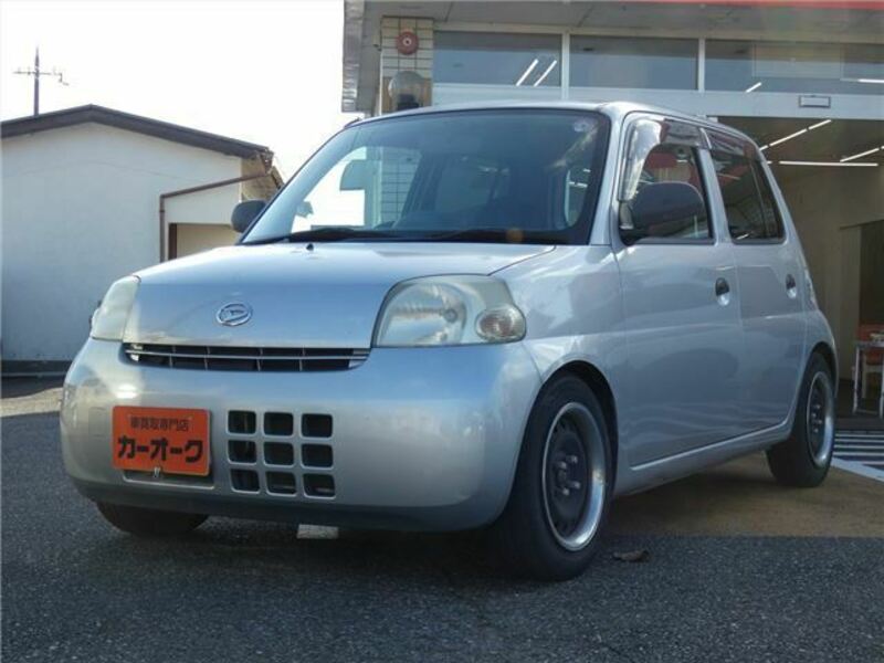 2010 DAIHATSU ESSE L235S