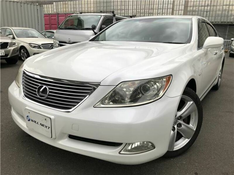 2007 LEXUS LS USF40