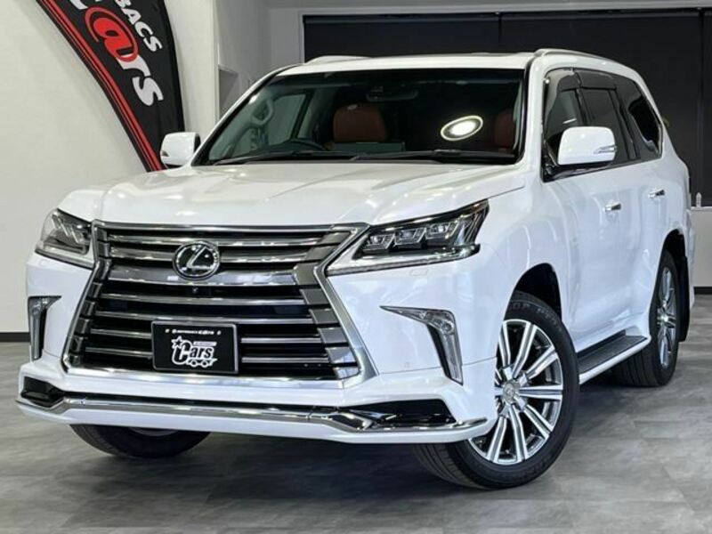 2015 LEXUS LX URJ201W