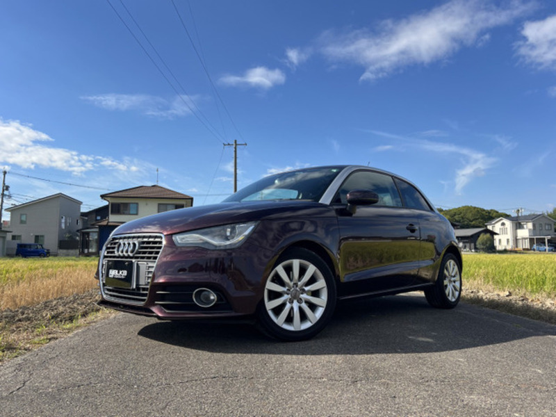 2011 AUDI A1 8XCAX