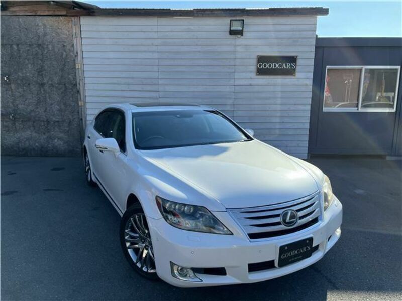 2011 LEXUS LS UVF46