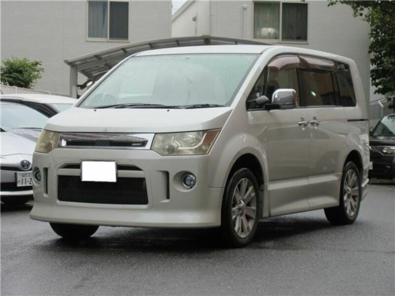 2011 MITSUBISHI DELICA D5 CV4W