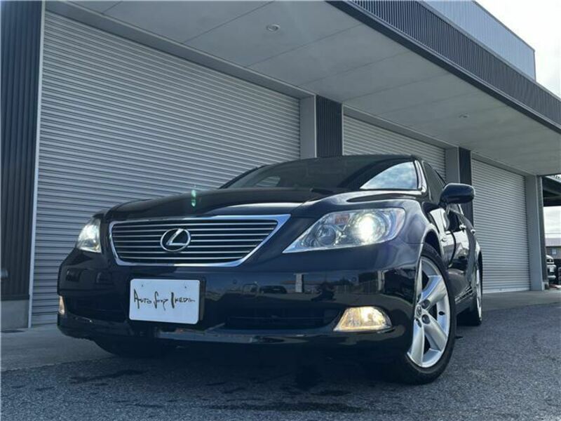 2007 LEXUS LS USF40