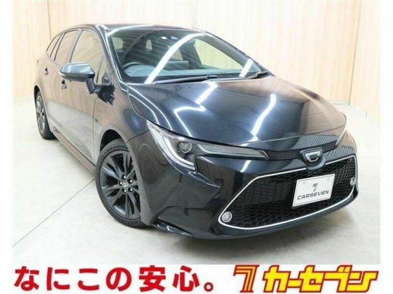 2019 TOYOTA COROLLA TOURING NRE210W