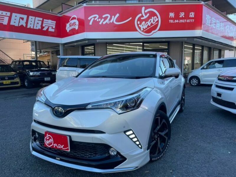 2017 TOYOTA C-HR ZYX10