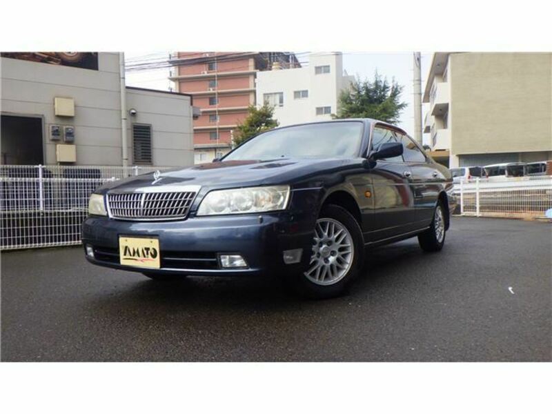 2001 NISSAN LAUREL GC35