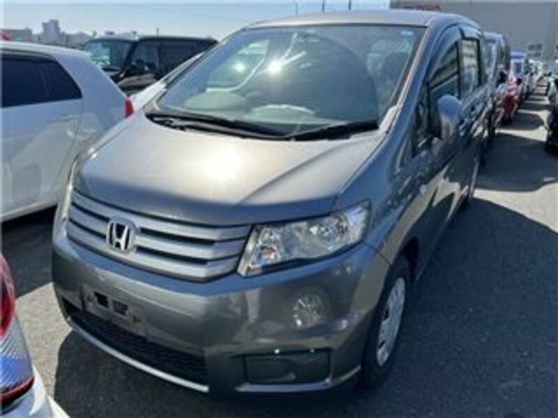 2011 HONDA FREED SPIKE GB3